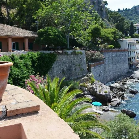 Mazzarò Villa Taormina